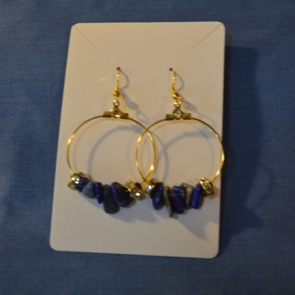 Handmade Natural Gem Stones Beads Plated Gold Hanging Earrings (2.5") - Picture 3 of 4